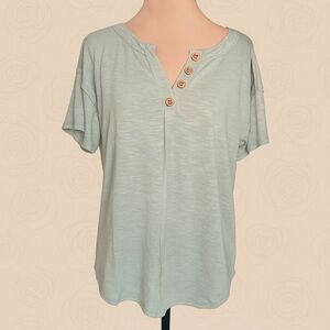 BiBi Sage Green Slub Knit Henley Top | Button Front | Short Sleeve | L | NWT